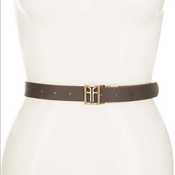 NWT FRYE | Reversible Leather Belt - Picture 3 of 10